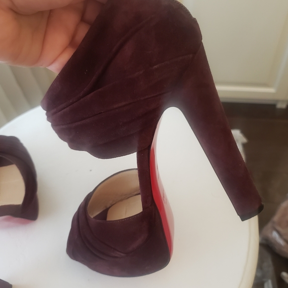 ❤️❤️ SOLD ❤️❤ Christian Louboutin Applique 140 Veau Plump Velour - Picture 7 of 11